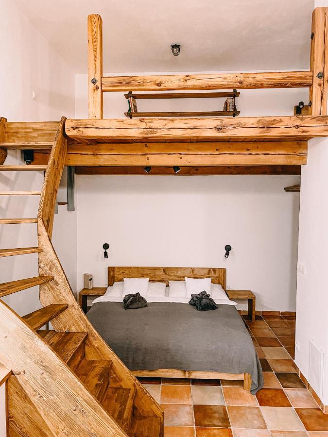 Apartmany Na Spejcharu Stribrec Kültér fotó